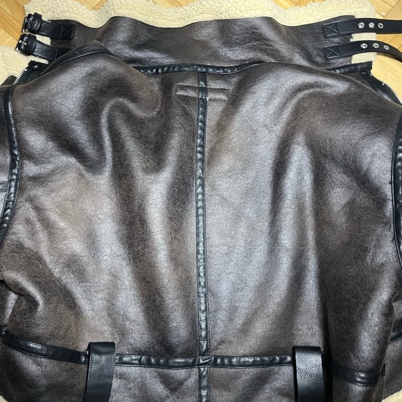 Zara Faux Cuir Brown Vest (worn 2 times) - Picture 5 of 9